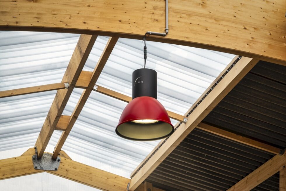 luminaire helios eclairage equestre jlighting